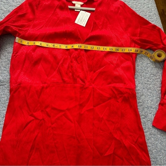 H&M Dress Red Satin Sheen Animal Print Long Sleeve FrenchCuff Faux Wrap Size 10 - Picture 10 of 12